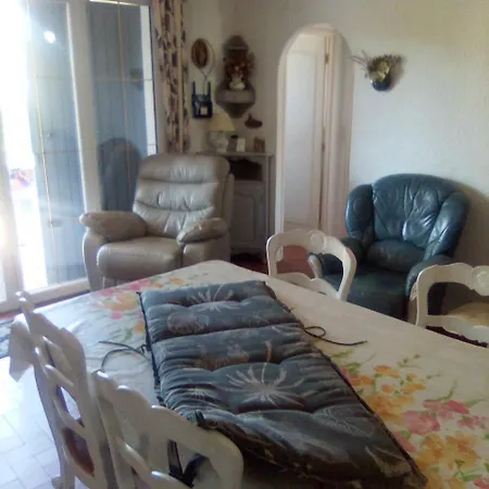 A Tatil Evi Ares